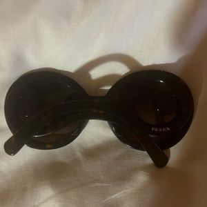 TORTOISE 🐢 SHELL PRADA GLASSES
